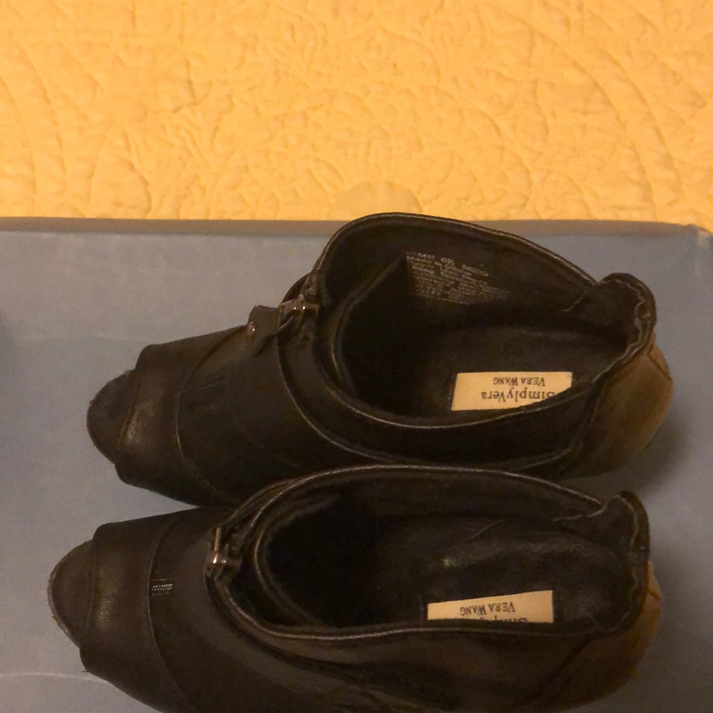 Sexy boots Vera Wang